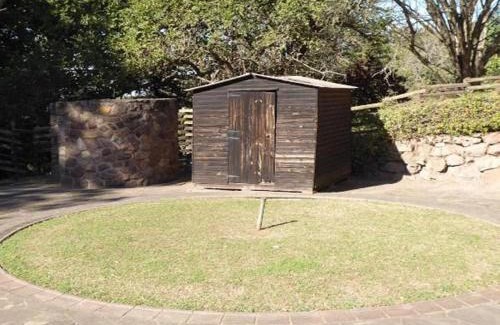 Pinetown House | Tre Fontane Guesthouse