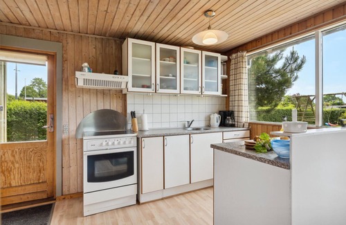 Boeslum House | Treat yourself to some time off in this compact and pleasant vacation home on Snaptun beach.