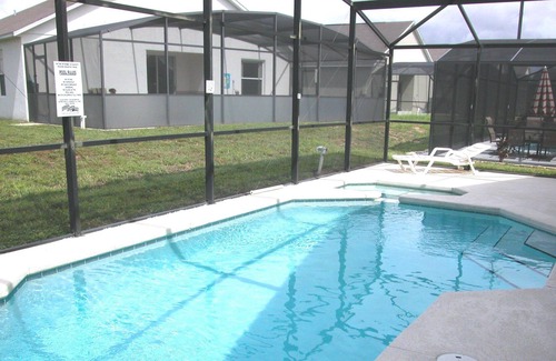 Sunset Ridge House | Treat Yourself with Private Pool at Sunset Ridge Davenport 5BR 3BA
