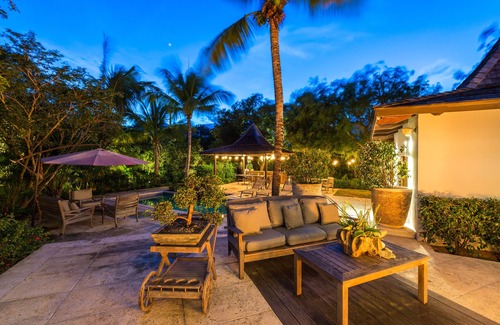 The Bight Villa | Tree House, Grace Bay West Villa, sleeps 12