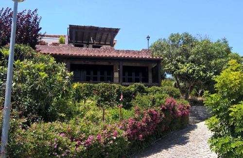 Obidos House | Tree House