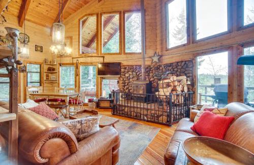 McCall House | Tree-Lined McCall Cabin Walk to Payette River!
