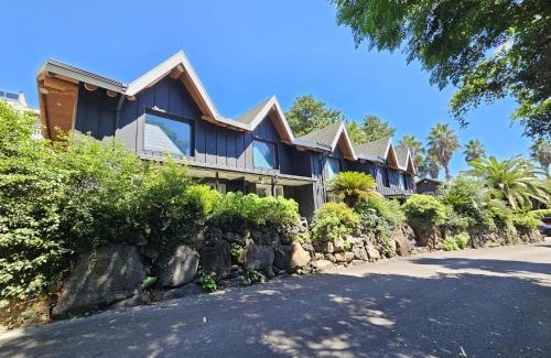 Namwon House | Tree Story Pension