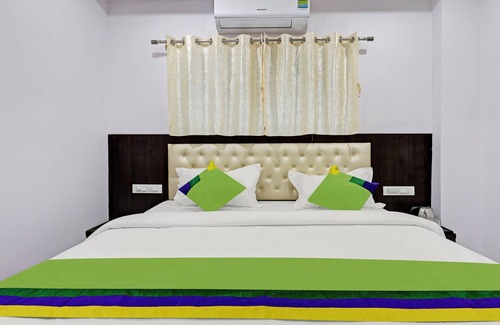 RR Nagar Hotel | Treebo 98 Street