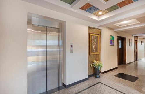 Gajuwaka Hotel | Treebo AR Grand, Gajuwaka