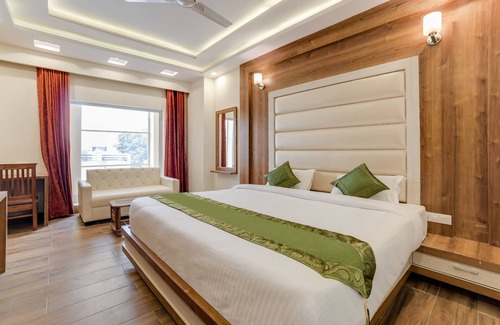 Dehradun Hotel | Treebo G K Residency Near Dehradun Railway Station