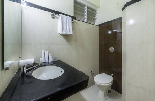 Guirim Hotel | Treebo Green Park