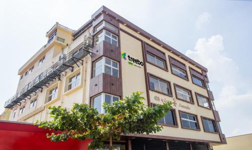 Chikkamagaluru Hotel | Treebo Jaguar Comforts, 3 Kms From Mahatma Gandhi Park