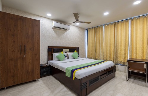 Sector 15 Hotel | Treebo MVM Residency