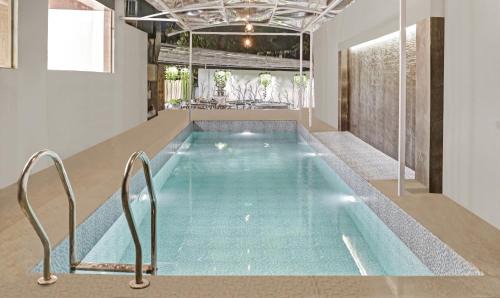 Andheri East Hotel | Treebo Premium Widlor Boutique