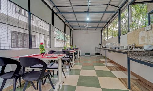 Civil Station Hotel | Treebo Regalia Inn Wayanad