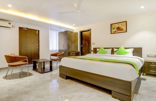 Visakhapatnam Hotel | Treebo Siesta Muralinagar