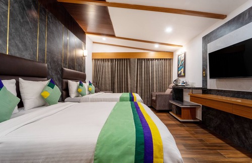 Ooty Hotel | Treebo Skydale Premium Suites, 1500 Mtrs From Ooty Lake