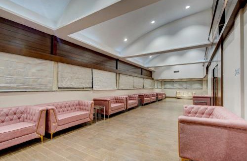 New Town Hotel | Treebo Soho Newtown