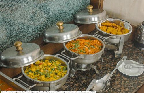 RR Nagar Hotel | Treebo Three Drops