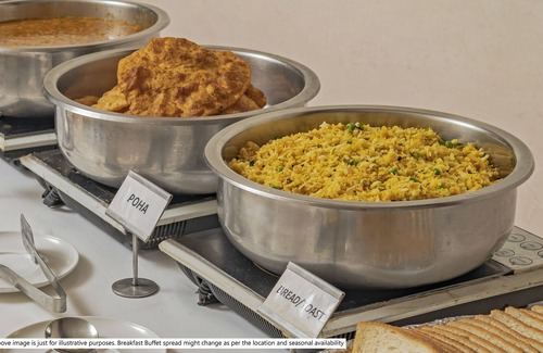 Kandiwali West Hotel | Treebo Tryst Savera Inn