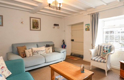 West Rudham House | TREECREEPER'S COTTAGE, pet friendly in Great Massingham
