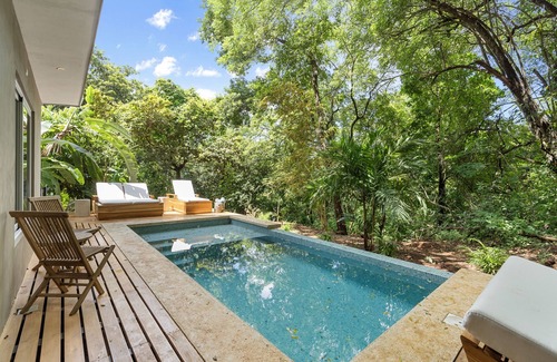 Tamarindo House | Treehouse Hideaway in Tamarindo Jungle with Pool & Open-Air Living Room