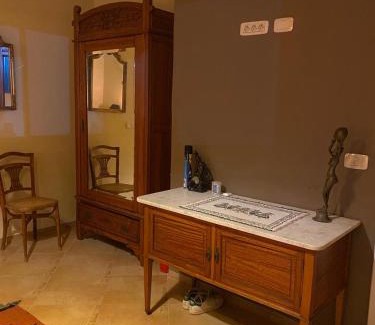 Jemmal Bed & Breakfast | TreeHouse Room