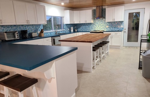 South Palmetto Point House | Trela Sands 8 Bedroom Whole House right on the beach
