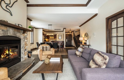 Mont-Tremblant Pedestrian Village Apartment | Tremblant Prestige - Bondurant 95-15