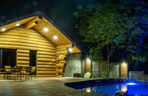 Bouvet Island Ski Chalet | Tremendous 5-bedroom chalet in Gosh with WiFi, AC,Outdoor Pool, Sauna&Jacuzzi