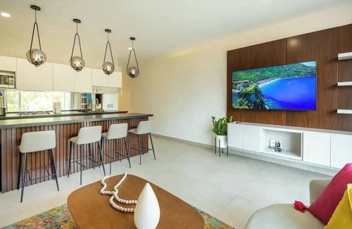 Puerto Vallarta Apartment | Trendy apartment in Versailles