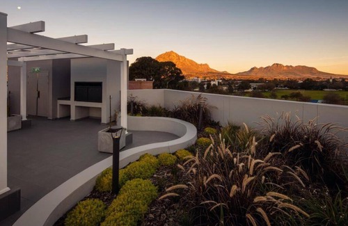 Stellenbosch Central Apartment | Trendy Apartment in Stellenbosch