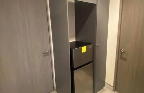 Anahuac Apartment | Trendy Apartment Jacuzzi & Gym