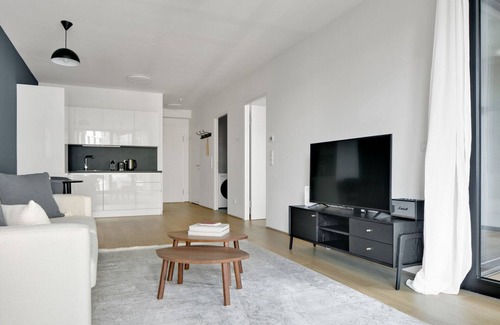 Favoriten Apartment | Trendy Favoriten 1BR w/Gym & Lounge, walk to Hauptbahnhof, by Blueground