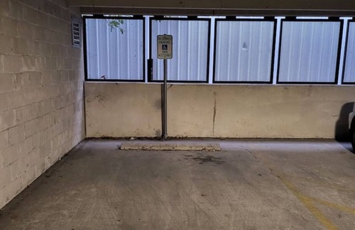 Downtown San Antonio Apartment | Trendy Hidden Gem Apt w/free Parking Pets allowed