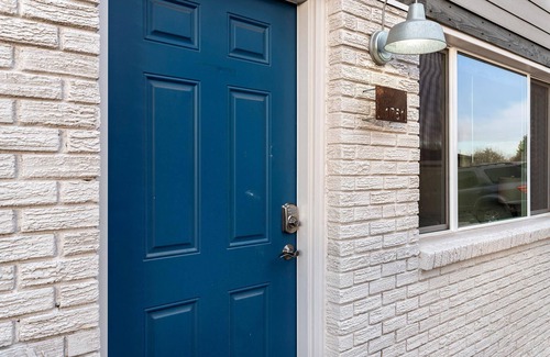 Loveland Condo | Trendy New Hideout in the Heart of the City