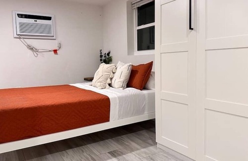 South Seminole Heights House | Trendy Studio near DT, Armature, Amalie, Stadium