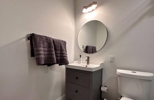 South Seminole Heights House | Trendy Studio near DT, Armature, Amalie, Stadium