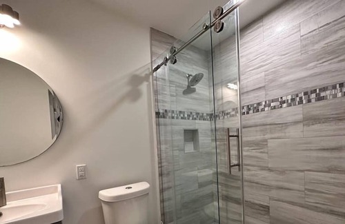 South Seminole Heights House | Trendy Studio near DT, Armature, Amalie, Stadium
