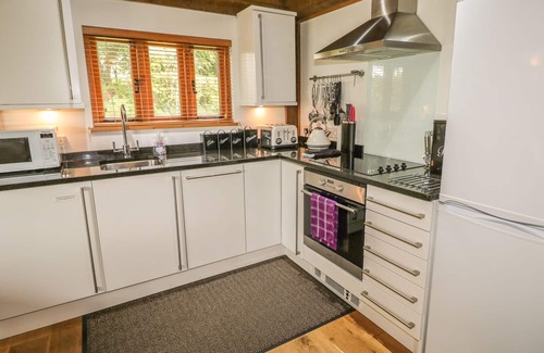 Camelford Cottage | TREVINNY LODGE NO 37, family friendly, with a garden in Boscastle