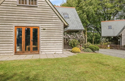 Camelford Cottage | TREVINNY LODGE NO 37, family friendly, with a garden in Boscastle