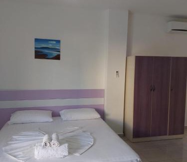 Vlore Cabin | TRiAD
