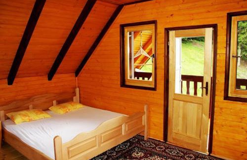 Montenegro Cabin | Triangle Woodhouse