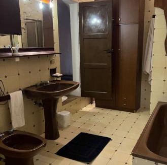 Faenza Apartment | Trilocale