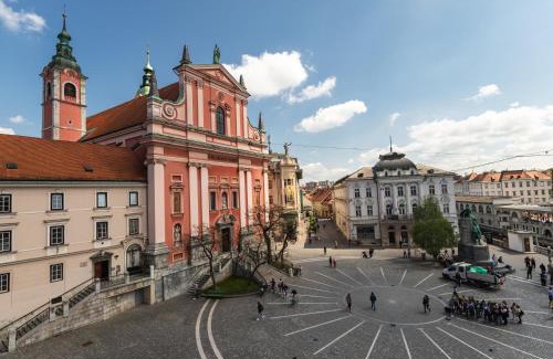 Ljubljana City Centre Apartment | Triple Bridge Ljubljana