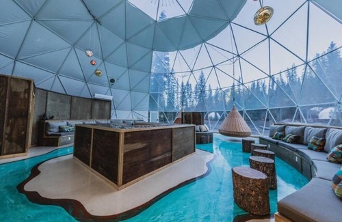 West Glacier Resort | Triple G’s Resort - Sky Dome 3