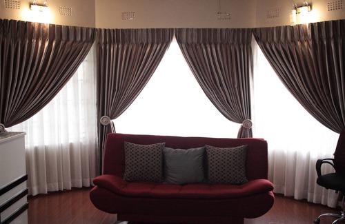 Gaborone Bed & Breakfast | Triple Palms Bed and Breakfast