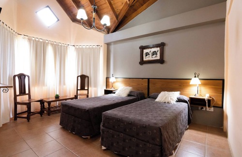 Macrozona Meseta Cerro Calafate Hotel | Triple room Hostería Glaciares de la Patagonia