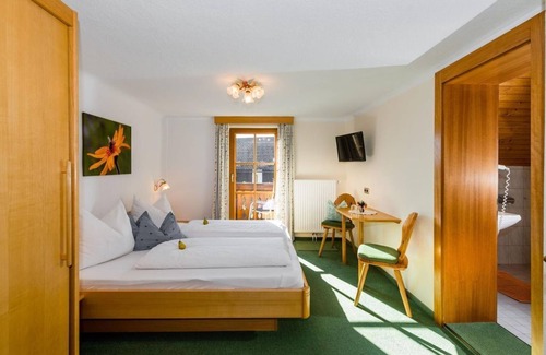 Weissenbach Other | Triple room with shower, WC (long-term rate) - Linharterhof - Urlaub am