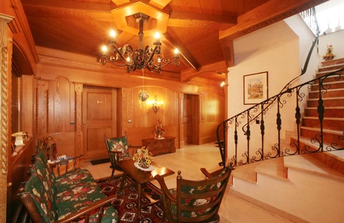 Kaprun Cottage | Triple room with shower or bath Bathroom, WC - Hauserhof, Pension