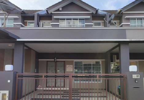 Kuching House | Triple Z Homestay Kuching - LANDED 14 PAX