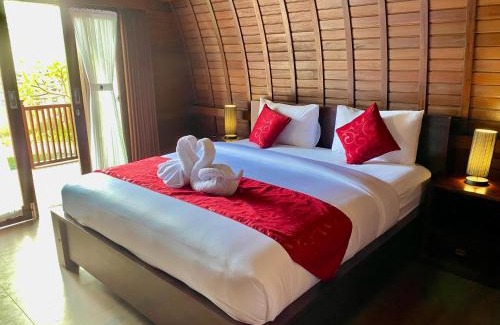 Melayang Villa | TRIPLET VILLA Ubud