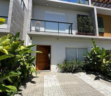 Juquehy Apartment | Triplex Divino | 5min da Praia · Triplex Divino a 400 metros da Praia de Juquehy