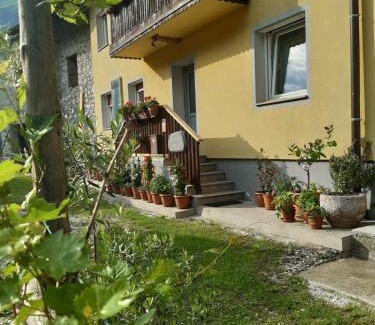 Trnovo ob Soci Apartment | Trnovo ob Soci Kuhala